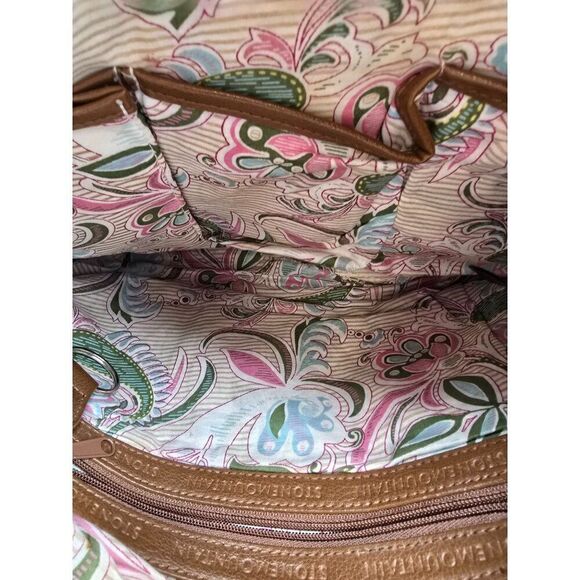 Stone Mountain Brown Leather Shoulder Bag With Keychain Accent & Zipper Pocket - Picture 8 of 12